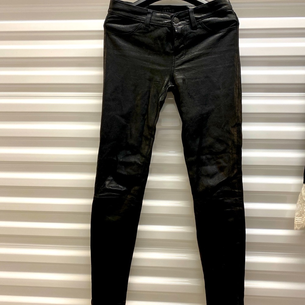J BRAND MOTTO LEATHER PANTS 26